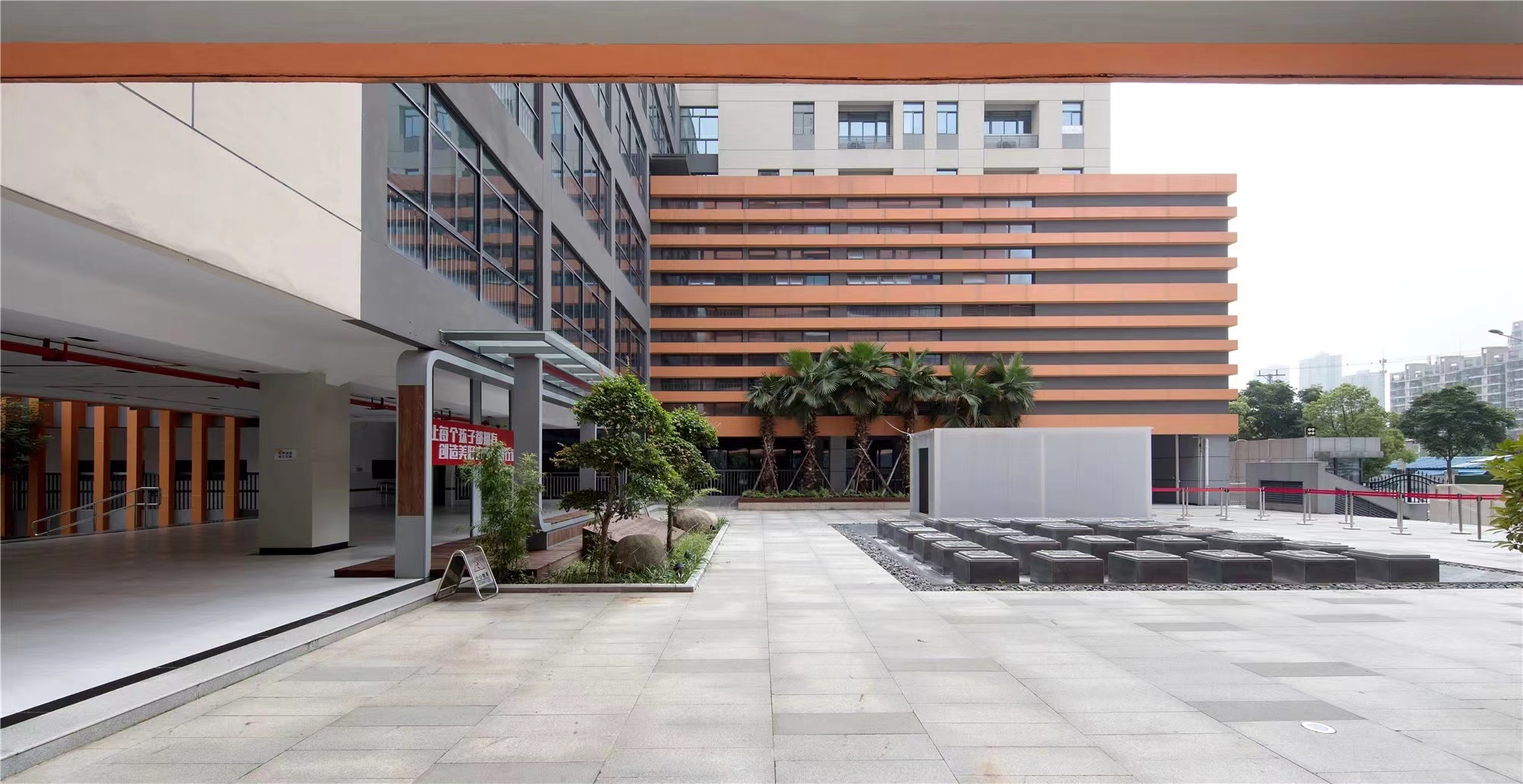 【學校案例】今泰裝飾在武漢市先后完成了與紅領巾學校6個校區的項目交付！(圖3)