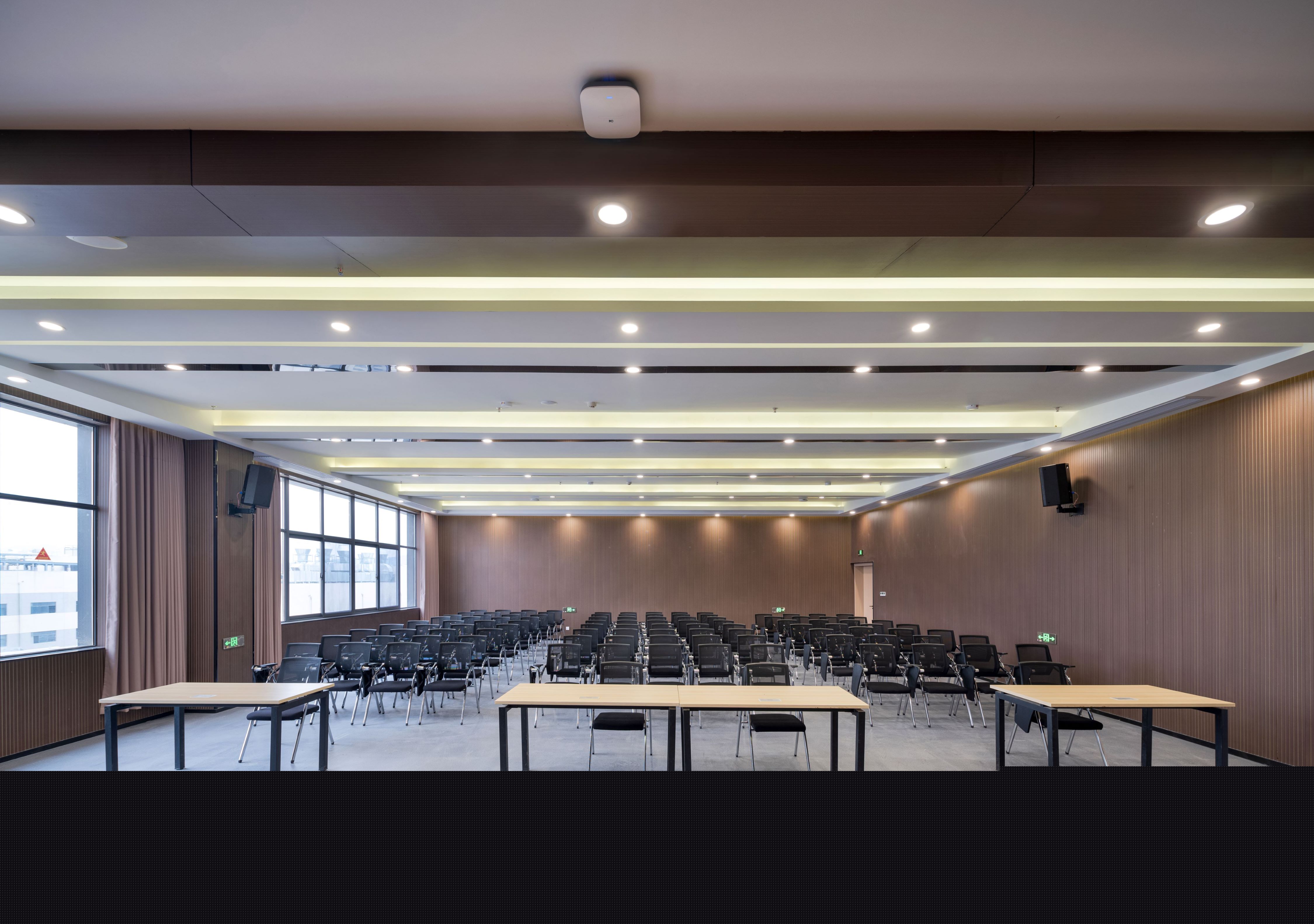 【完工案例】人福醫藥黃岡總部辦公室裝修完工！(圖9)